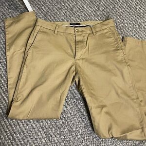 Men’s Khaki Slim Dockers